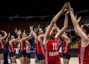 关于摩纳哥不敌劲旅，教练组集思广益磨炼战术的信息