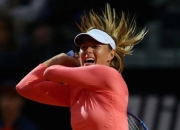 莎拉波娃爆冷击败曼联，回归赛场引爆全场！