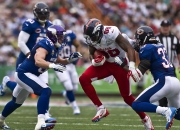 夺冠引发热议！，杜兰特在老鹰比赛中出色防守热度持续攀升